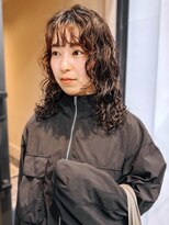 ヴヴ(Bub)&nbsp;前髪パーマ ミディアムパーマ スパイラルパーマ 顔周りカット
