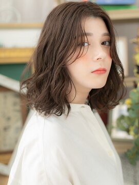 カバーヘア ブリス 北浦和(COVER HAIR bliss) ■センターパートネイビーグレーふわミディ314北浦和20代30代