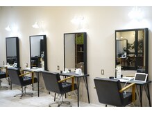 アグ ヘアー リブレ 都城店(Agu hair libre)