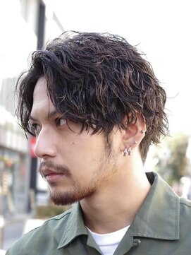 エリマ 横浜西口(elima) 横浜西口メンズパーマサーフカール波巻きパーマセンターパート