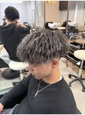メンズパーマホワイトメッシュ縦落ちツイスパ