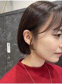 骨格補正☆お顔立ちに合わせる柔らかブラウンの耳掛けミニボブ