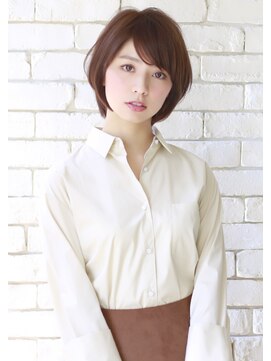 チェコリル(Cyecoril) 朝5分スタイリング!!大人可愛い柔らかなショート