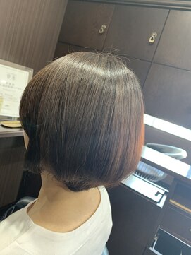 髪の美院 シャルマン ビューティー クリニック(Charmant Beauty Clinic) 大人ショートボブ