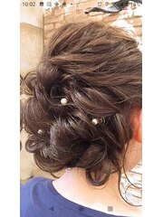 外国人風カーキグレージュアレンジヘアセット[池袋/髪質改善]