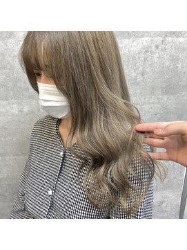 キャラ シャローネ 池袋(Chara Chalone) 抜け感ミルクティーカラー