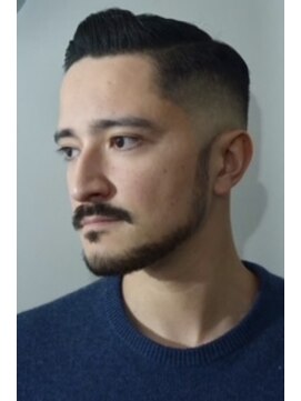 チルチェア 中野店(CHILL CHAIR) スキンフェードクラシカル<中野><理容室><バーバー>