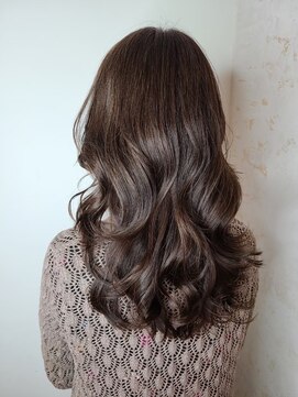 ジーナ 豊洲(Zina) 髪質改善*艶髪ペールベージュ*美髪【Zina 豊洲】