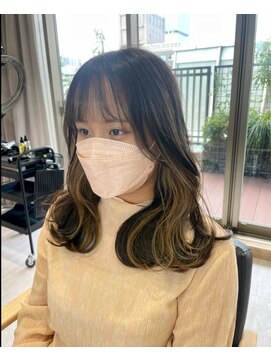 ジーナ セントラル銀座(Zina) シースルーバング＊インナーカラー＊韓国【ZinaCENTRAL】