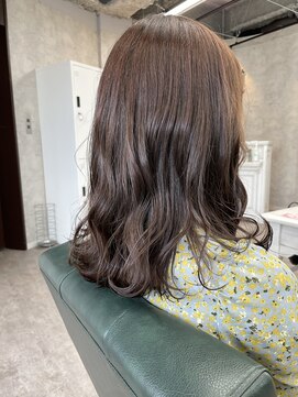 リミットバイアフィナー 大宮店(limit by Afinar) ナチュラルベージュ