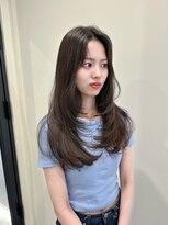 ユニコ(unico)&nbsp;韓国風/韓国ヘア/レイヤー/小顔カット