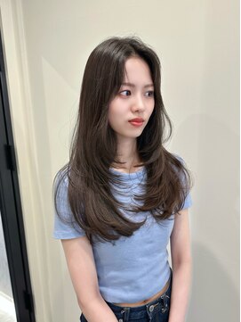 ユニコ(unico) 韓国風/韓国ヘア/レイヤー/小顔カット