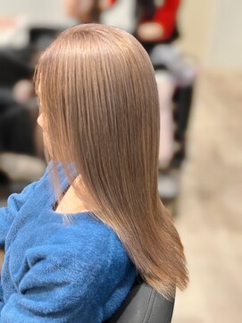 フロート ウラ(FLOAT ula) ハイトーンカラー