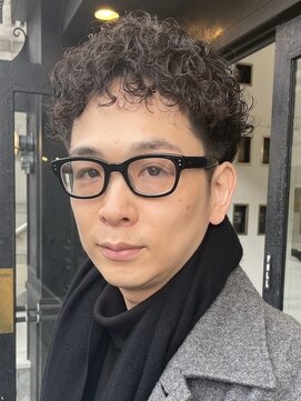 カムジーヘッドカミノウラ(COMEGHEAD KAMINOURA) ビジネスショートメンズマッシュツイストパーマツーブロック