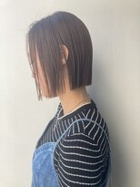 ロッティー(Lotti) ぱつっとボブ