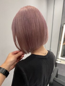 シーエスメイド バイ シャチュー 大須店(CS made by SHACHU) ホワイトピンク/切りっぱなし/韓国風