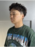 短髪パーマ　メンズショート　ブラウンカラー　落合陽世
