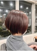 ショートボブ