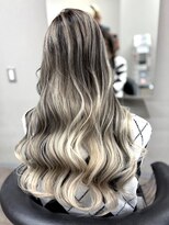 リングバイモアムー(Ring by Moremuu)&nbsp;あいりバレイヤージュ