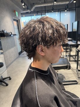 スタッド 松戸(stud. Men‘s) 波巻きパーマ×ウルフマッシュ