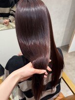 リタ(Lita.)&nbsp;髪質改善トリートメント　ワインレッド　暖色カラー