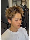 ハイトーン×スパイキーショート
