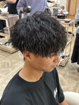 ラヴィズム 名駅店(LUVISM) 名古屋/メンズカット/メンズパーマ/眉毛/ツイストスパイラル