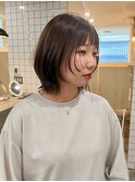 大人可愛いショートボブウルフ顔まわりレイヤーカット