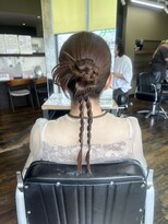 ガルボ ヘアー(garbo hair)&nbsp;お呼ばれヘア 20代 30代 ヘアアレンジ 結婚式ヘア カチモリ