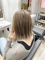 レイドバック(LAID BACK)&nbsp;【夏のハイライト】外国人風ブロンドハイライト