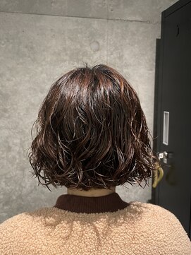 ウミ(Umi) 【なぎさ/戸塚】bobパーマ