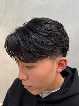 エムクール(M,cooL) ナチュラルセンターパート/ニュアンスパーマ/ナチュラルショート