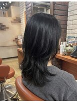 ヘアメイク フレンシア(hair make flencia)&nbsp;暗髪でも軽やか、大人のレイヤーカット【173スタイル】