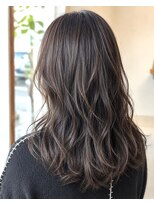 リエットヘアー 西尾市杢左店(Lie-et. hair)&nbsp;透明感グレージュ×西尾で細めハイライト