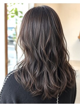 リエットヘアー 西尾市杢左店(Lie-et. hair) 透明感グレージュ×西尾で細めハイライト