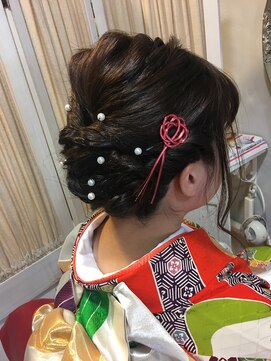 アメリ(Amelie) お着物アップ