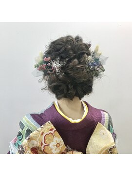 シーク(seek) 【seek 菜月】ガーリーアレンジ【長野 松本】