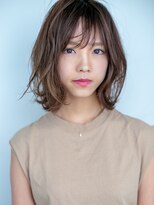 オーストヘアジジ(Aust hair Gigi)&nbsp;小顔見えするくびれstyleのヌーディーグレージュ