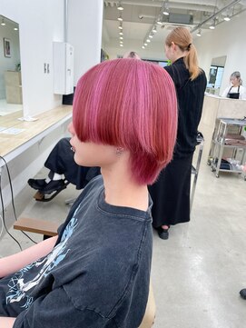 ニュート(Neut ) ピンクハイライト/メンズハイトーンカラー/ケアブリーチ/名古屋