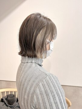 ロット 横浜店(lot) ぱつっとボブ×インナーカラー×レイヤーカット[横浜駅]