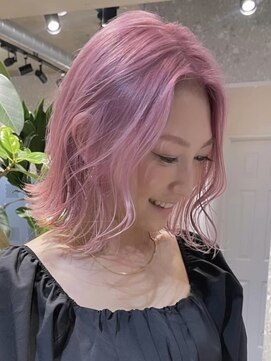 サンクマーケット 渋谷(cinq MARKET) 渋谷ブリーチカラー顔周りレイヤーカットコーラルピンクアッシュ