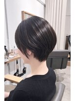 ハット(HUT)&nbsp;『30～40代』ショート　ボブ　ショートヘア　白髪ぼかし　221