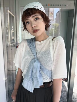 ユヌ(Une) kotaro オレンジブラウンと収まりいいパーマ