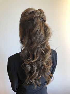 ムスビ(hair musubi) ハーフアップ