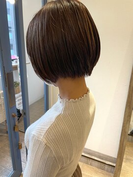 メルト 吉祥寺(melt) 【高塚栞里】小顔大人ミニボブ 20代30代 透明感カラー