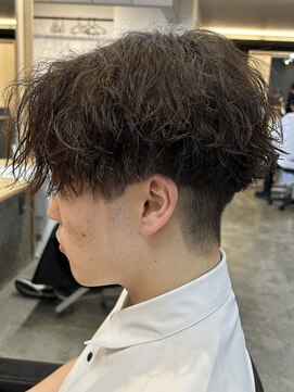 ニアウ 伊勢崎連取店(Niau) メンズマッシュパーマツイストスパイラルパーマ波巻きパーマ