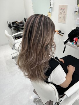 ラルガ 城野店(Raruga) シャドールーツ