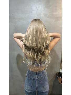 ルフレ 新宿本店1st(Reflet) プルエクステハイトーンロング