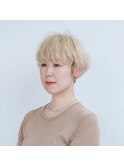 くせ毛×ハイトーンショート