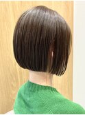 切りっぱなしボブ 前下がりボブ グレージュカラー 美髪